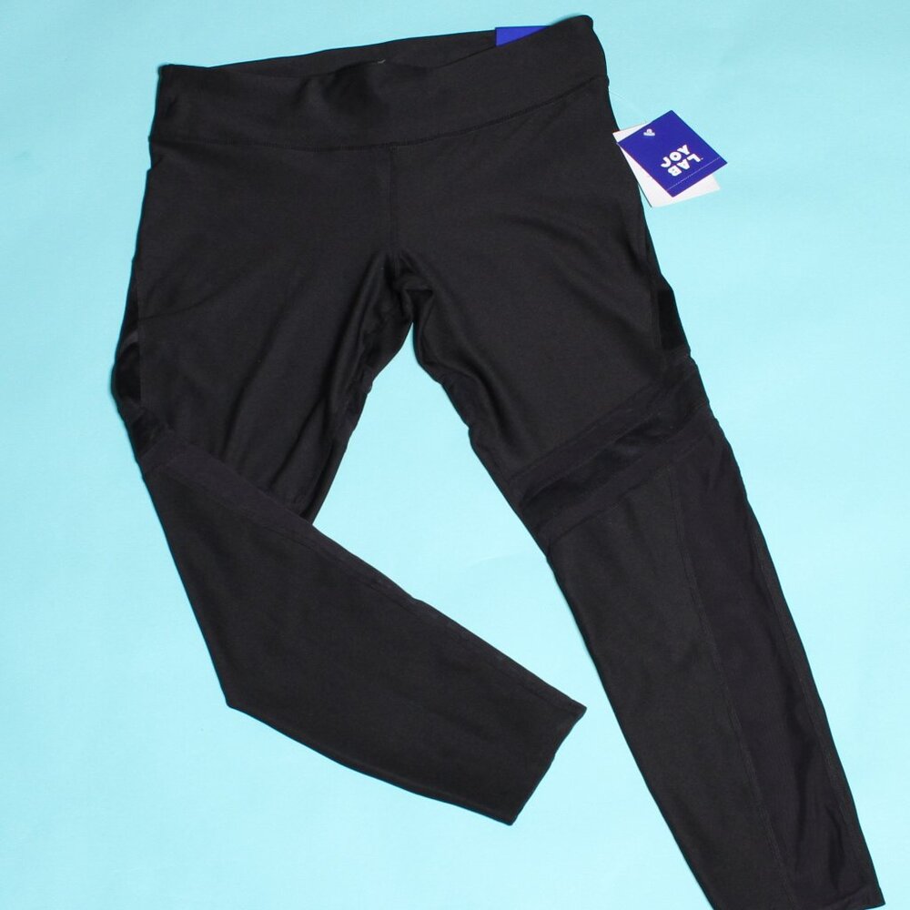 Athletic Black Leggings with Mesh Cut-Outs